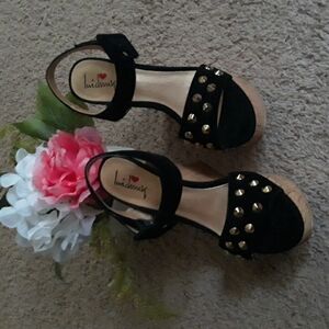 Luichiny Size 8M, Black Suede Gold Studded Wedge Platform Sandals